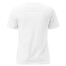 Charger l'image dans la galerie, Trophy Mom Women's Relaxed T-Shirt - T - SHIRT - Cloutropolis