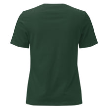 Charger l'image dans la galerie, Trophy Mom Women's Relaxed T-Shirt - T - SHIRT - Cloutropolis