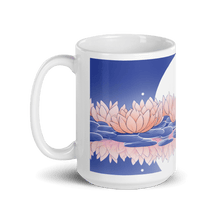 画像をギャラリー ビューアに読み込みます、 Zen: Full Moon Lotus White Glossy Mug - Cloutropolis