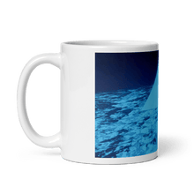 画像をギャラリー ビューアに読み込みます、 Point of Interest White Glossy Mug - Cloutropolis