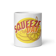 画像をギャラリー ビューアに読み込みます、 Squeeze The Day! - Cloutropolis